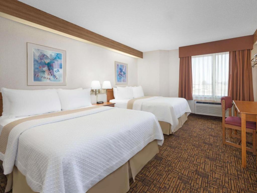 Days Inn By Wyndham Liberal Ks מראה חיצוני תמונה