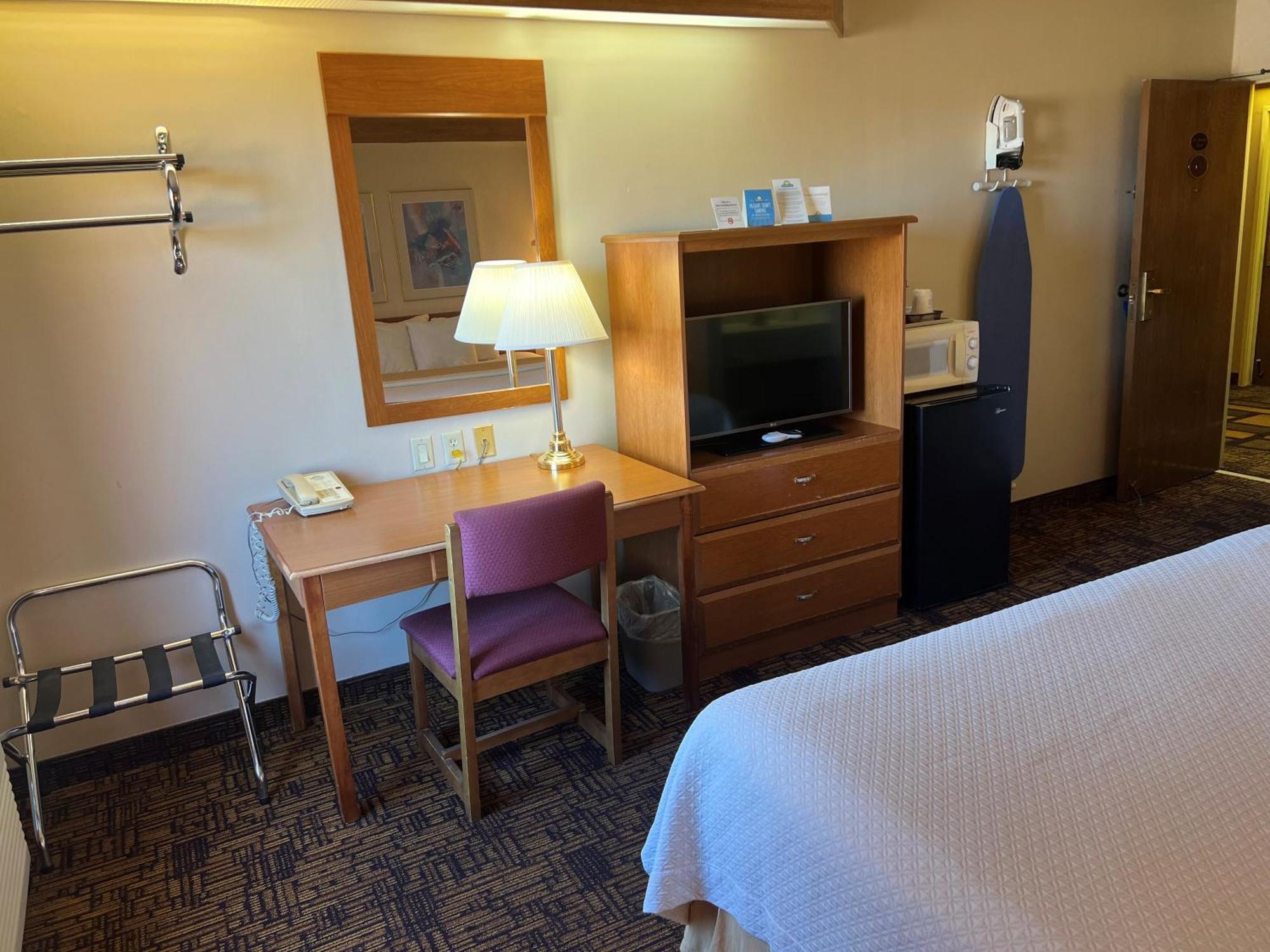 Days Inn By Wyndham Liberal Ks מראה חיצוני תמונה